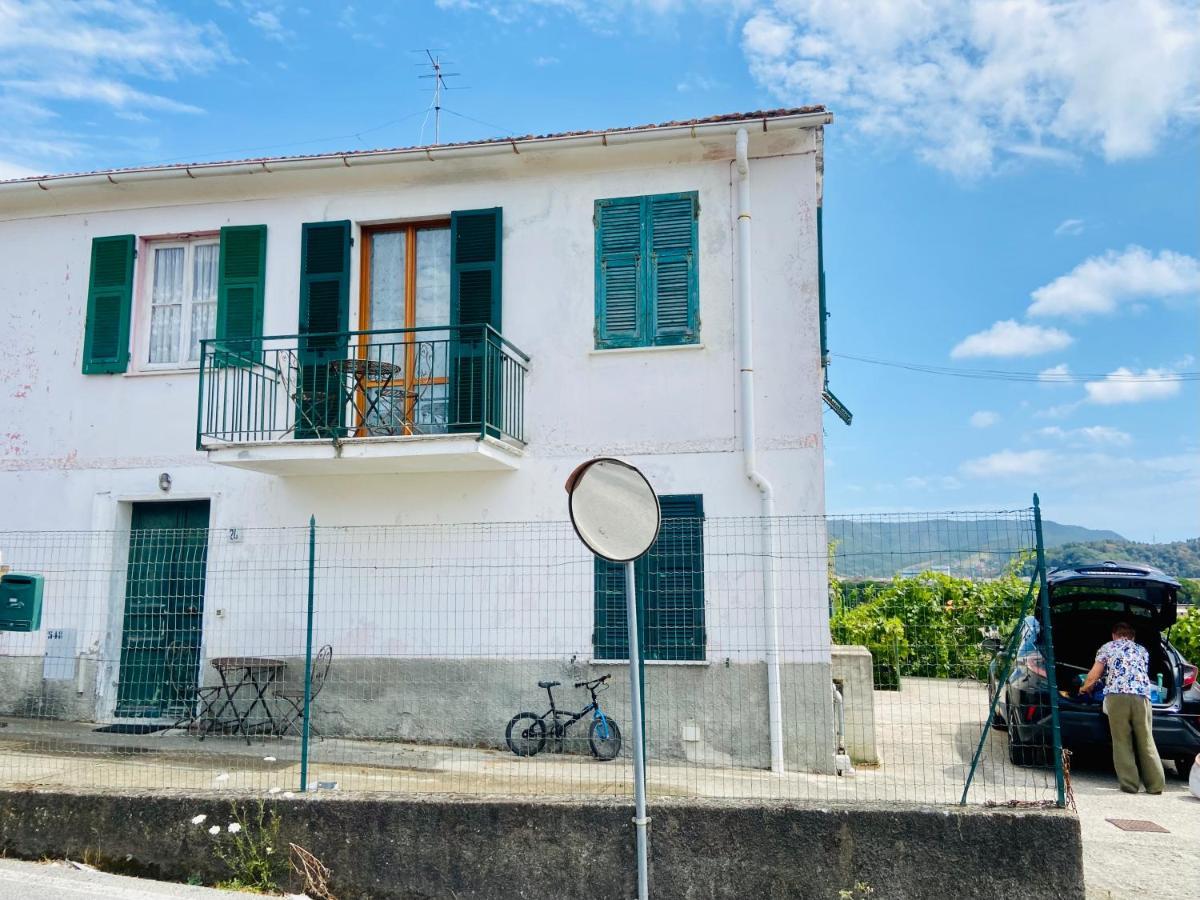 Апартаменты Casa Sbollazza Con Parcheggio E Vicina Al Parco Citra:010059-Lt-1207 Сестри-Леванте Экстерьер фото